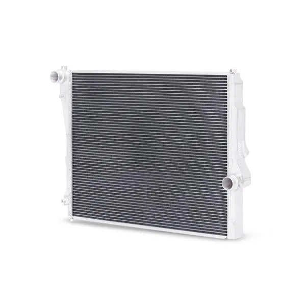 Mishimoto 99-06 Bmw 323I/323I/328I/330I Performance Aluminum Radiator 1