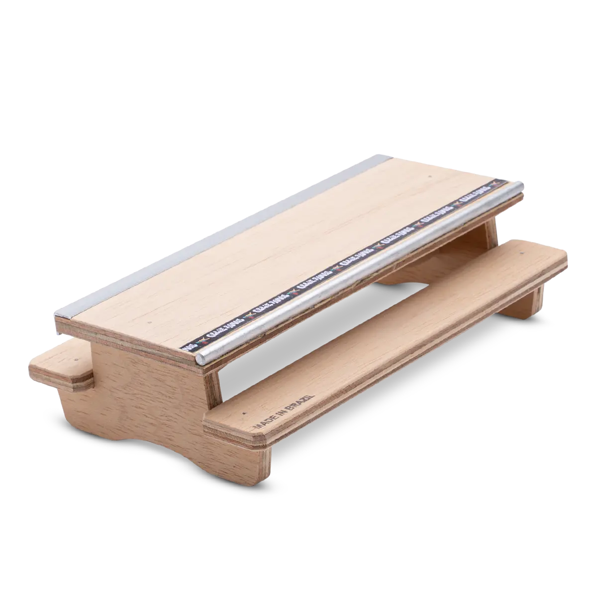 Ollie Fingerboard Ramp - Picnic Table 1