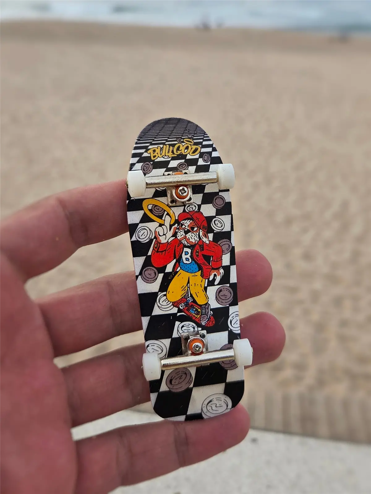Bullgod Old School Fingerboard Complete - Black Checkers 1