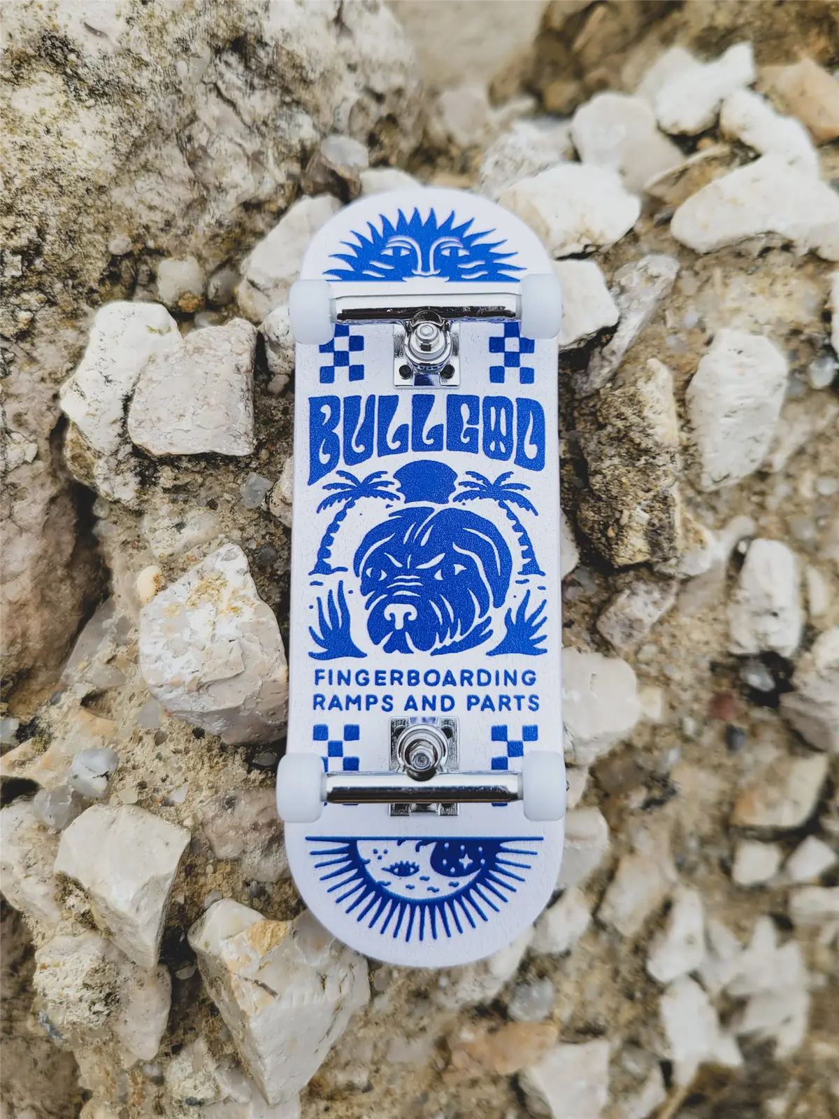 Bullgod Premium Fingerboard Complete - Waimea Blue 1