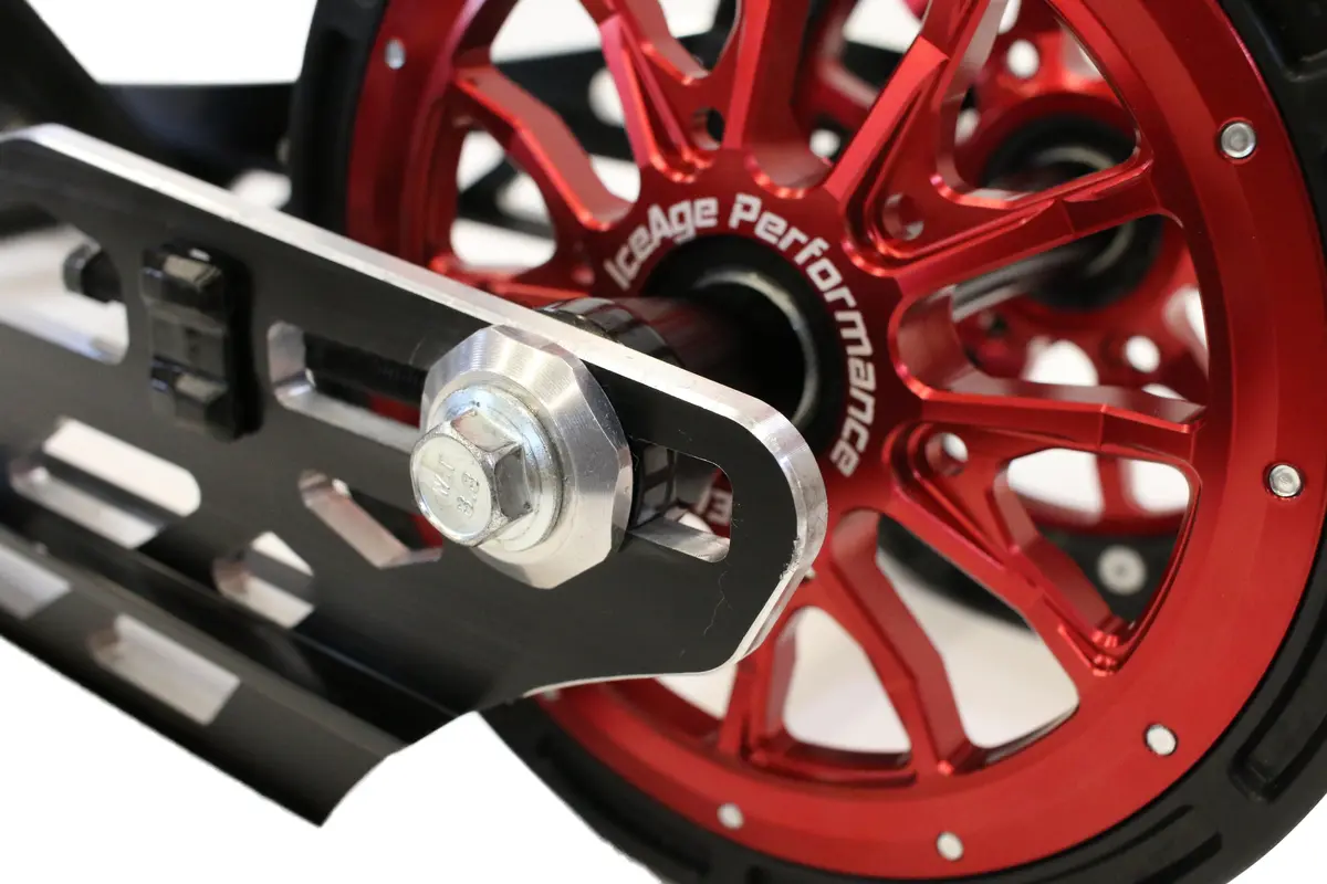 Rear Axle Outer Bolt & Washer 1