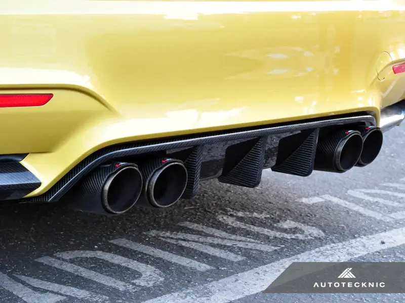 Autotecknic Dry Carbon Extended-Fin Competition Rear Diffuser - F80 M3 | F82/ F83 M4 1