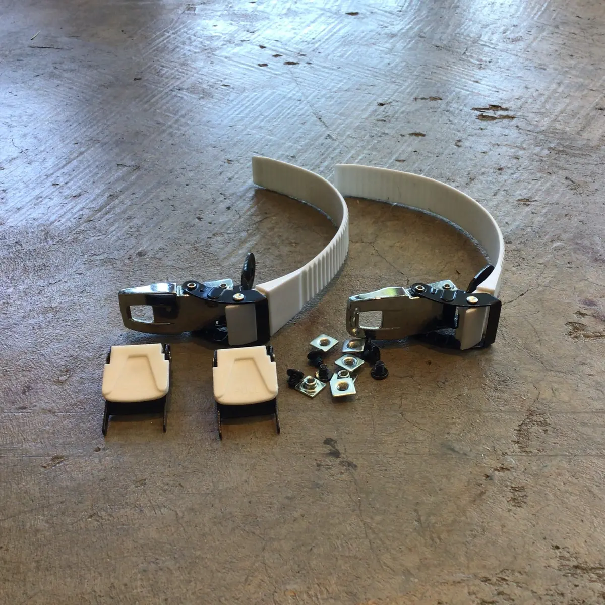 Them Skates Replacement Buckle - White 1
