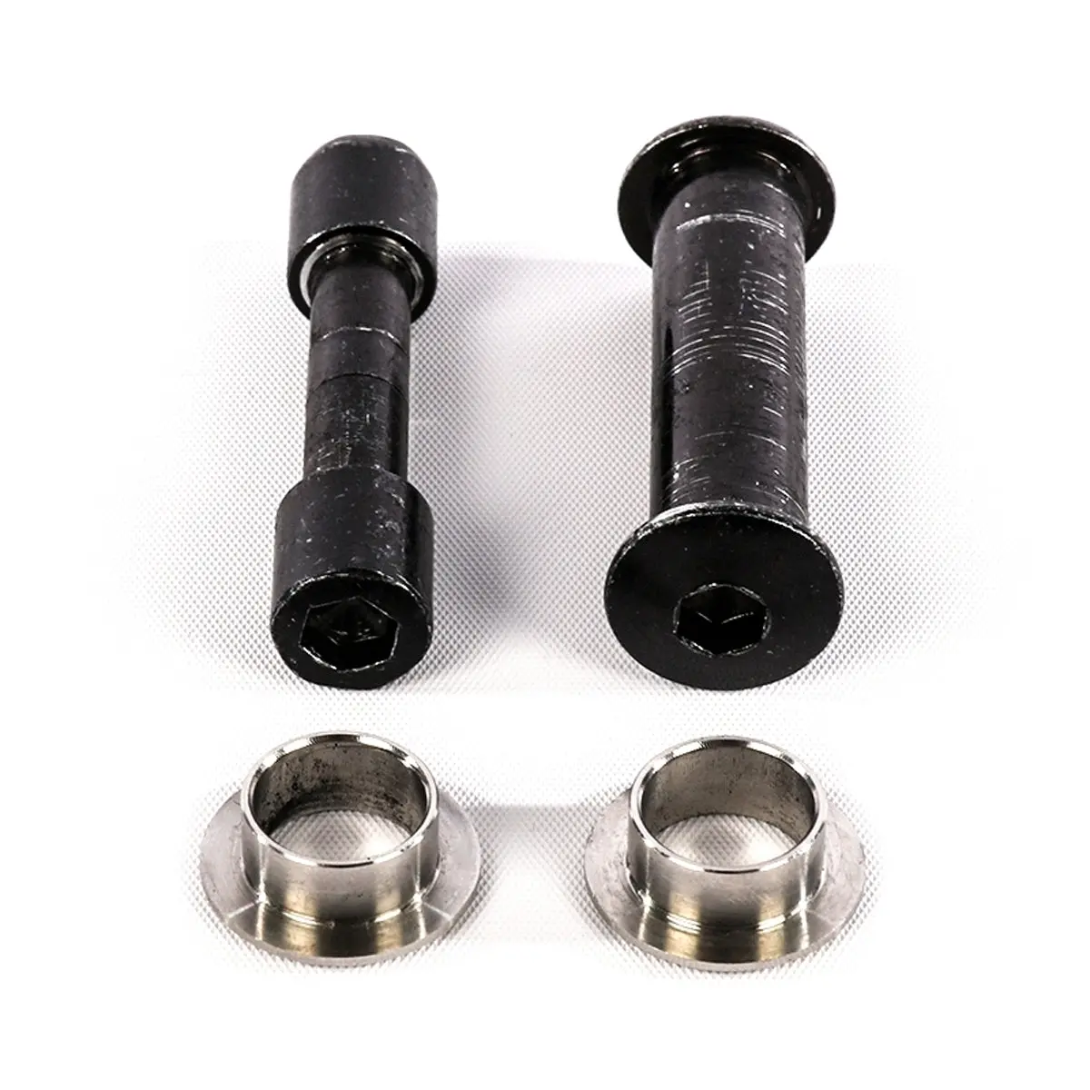 Eretic Fork Axle Kit 1