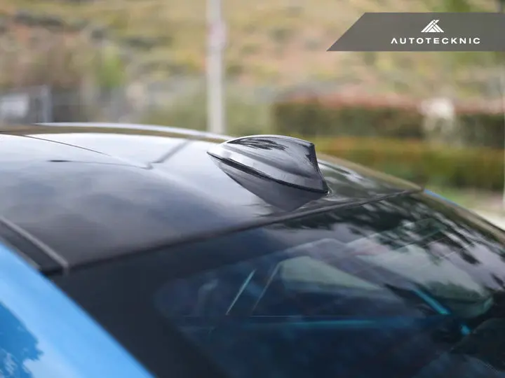 Autotecknic Dry Carbon Roof Antenna Cover - F80 M3 | F82 M4 | F30 | F32 4