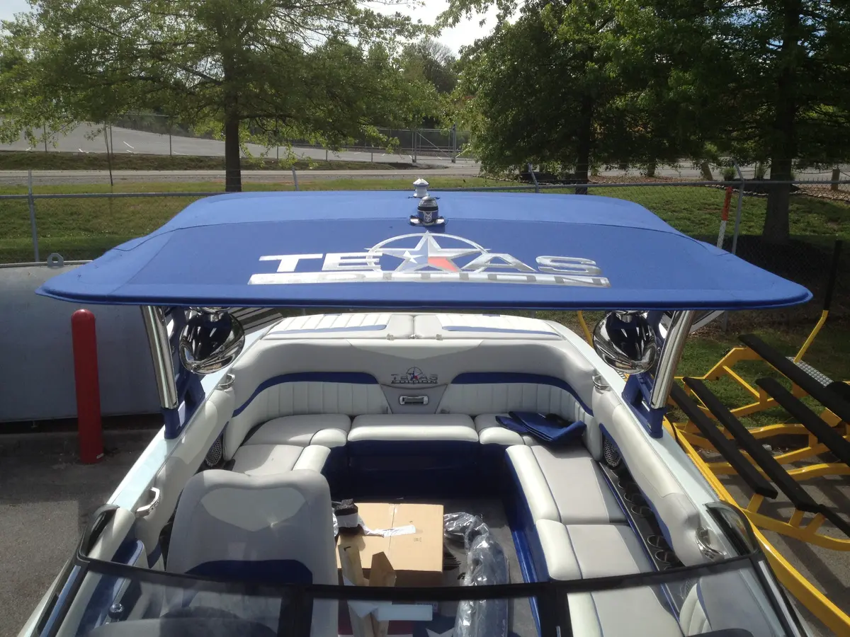 Mal10202-6053Co - '13-'14 Tx Edition G3 Slider Bimini Malibu 1
