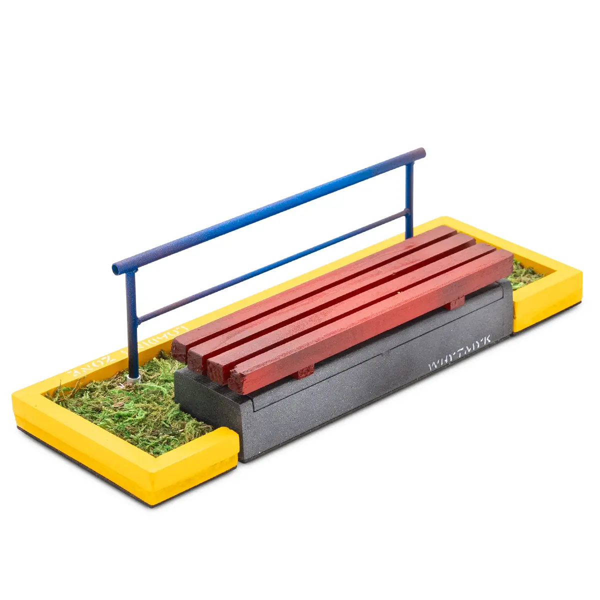 Whytmykconcrete Fingerboard Ramp - Bench Spot With Rail 1