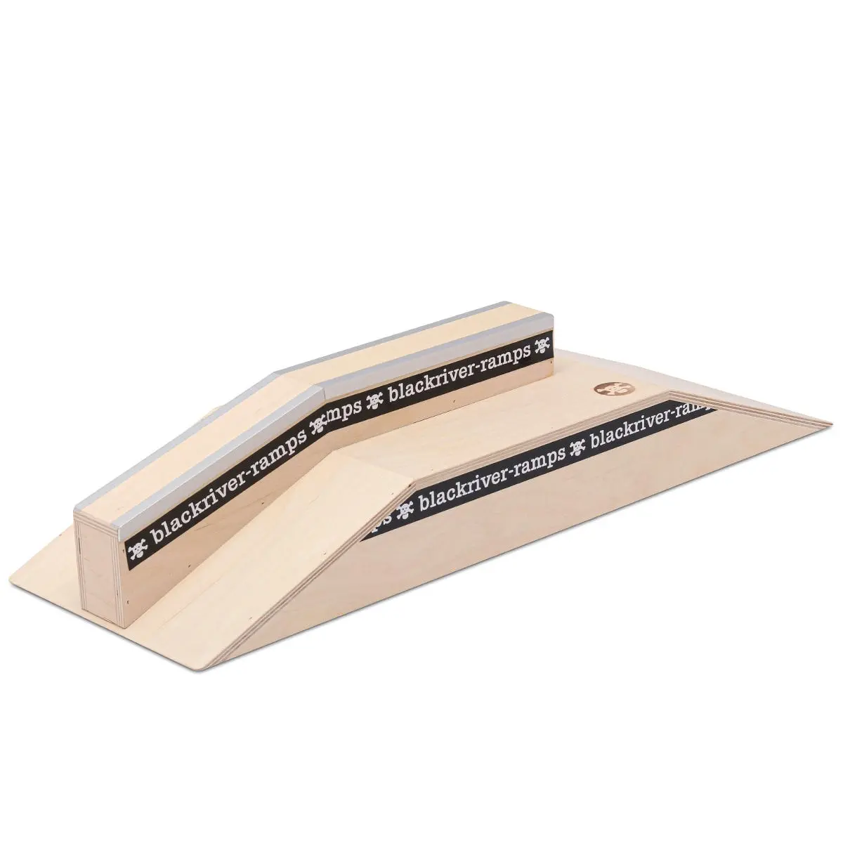 Blackriver Fingerboard Ramps - Funbox Ledge 1
