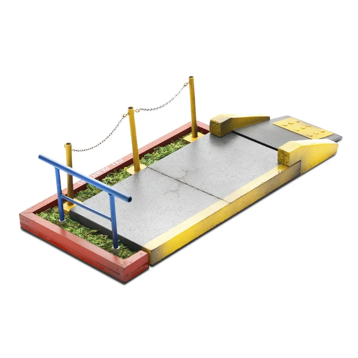 Whytmykconcrete Fingerboard Ramp - The Spot 1