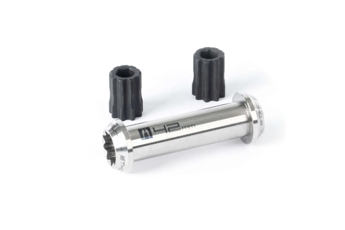 Ethic 12 Std Titanium Axle 1