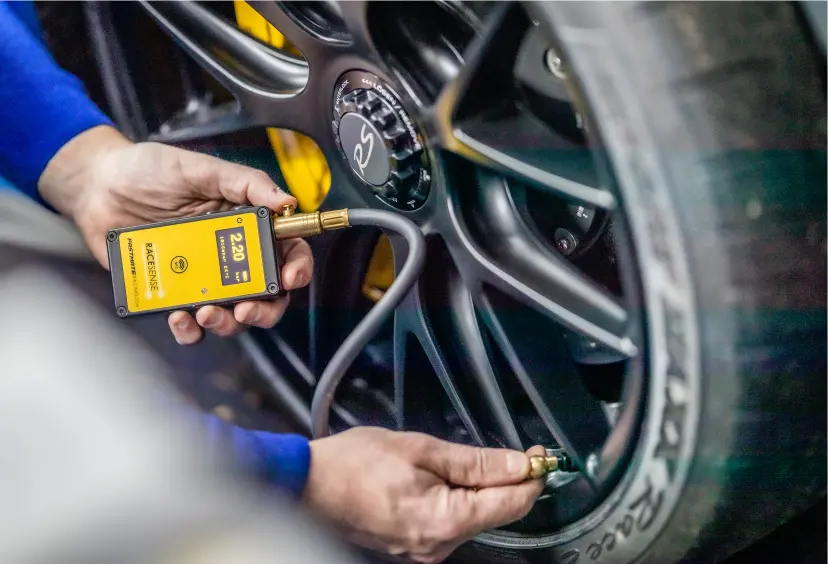 Fastmate Racing Racesense Tire Gauge With Tire Probe/Pyrometer 1